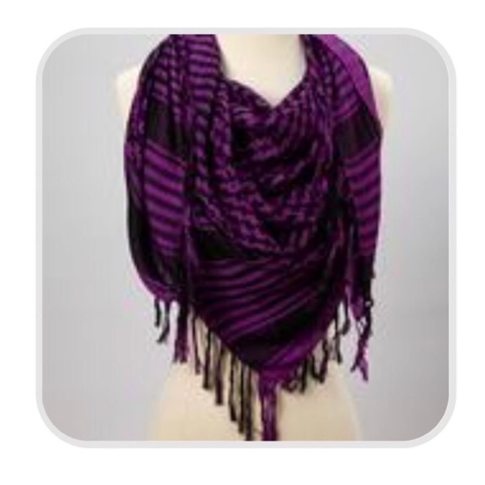 SOLD OUT Checkered Houndstooth Square Scarf